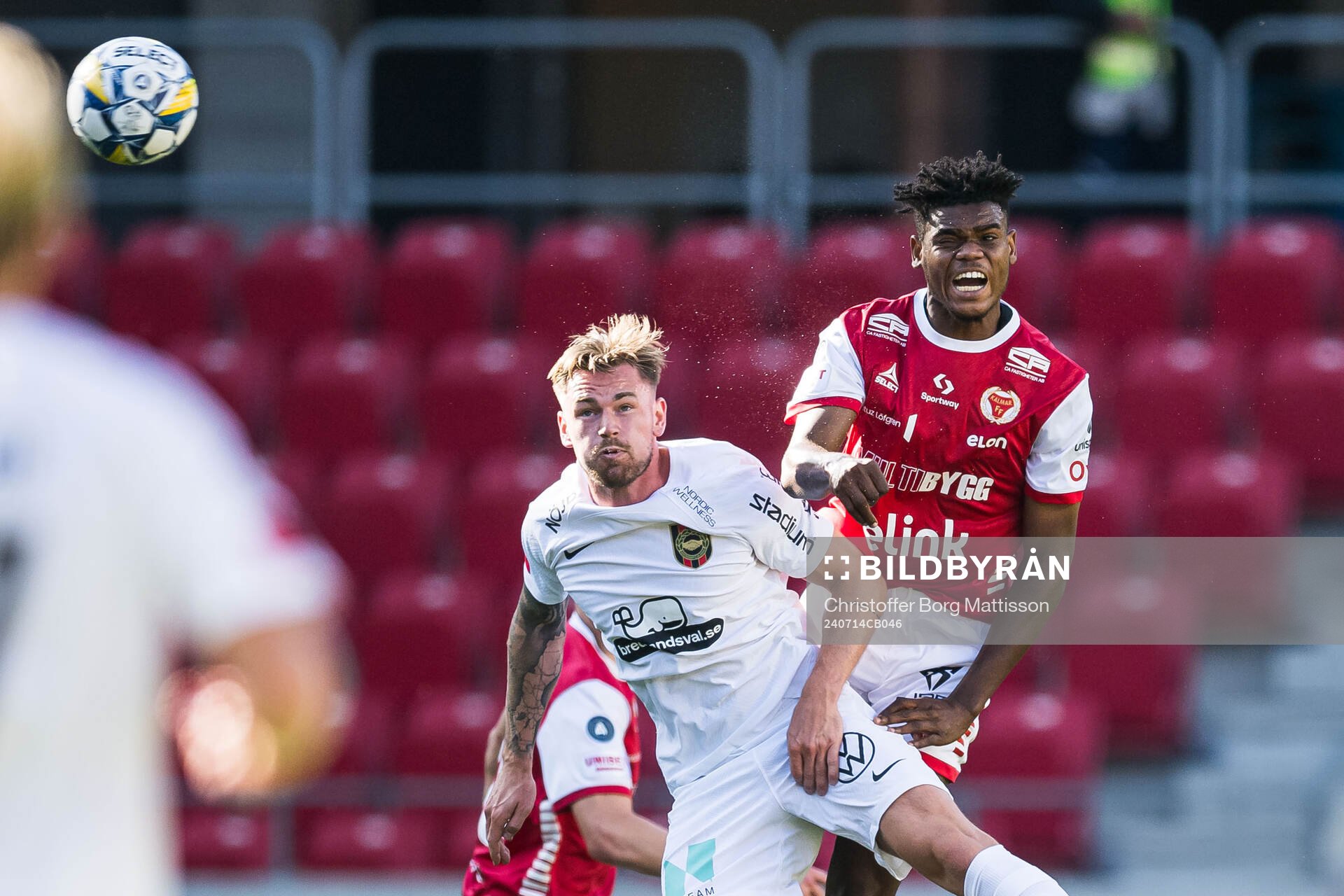 Brommapojkarnas Rasmus Örqvist och Kalmars Vince Osuji