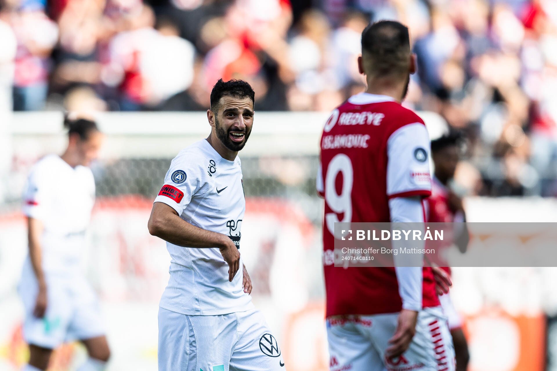 Brommapojkarnas André Calisir i samtal med Kalmars Dino