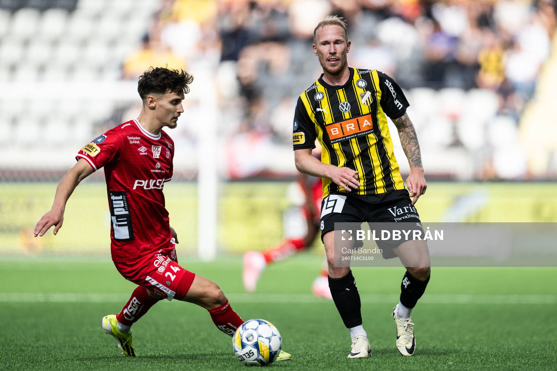 Elfsborgs Camil Jebara och Häckens Mikkel Rygaard Jensen