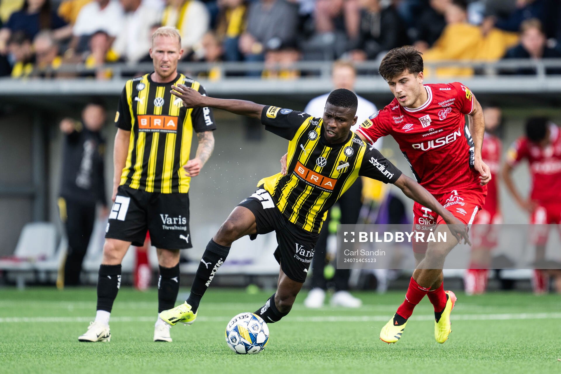 Häckens Akoua Romeo Amane och Elfsborgs Besfort Zeneli