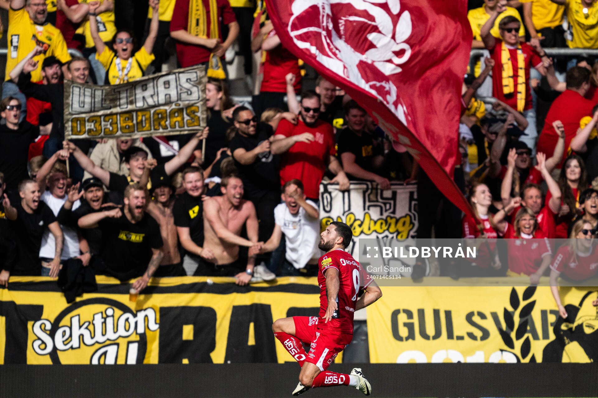 Elfsborgs Arber Zeneli jublar