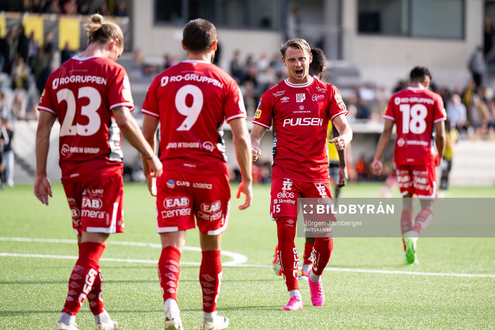 Elfsborgs Simon Hedlund jublar