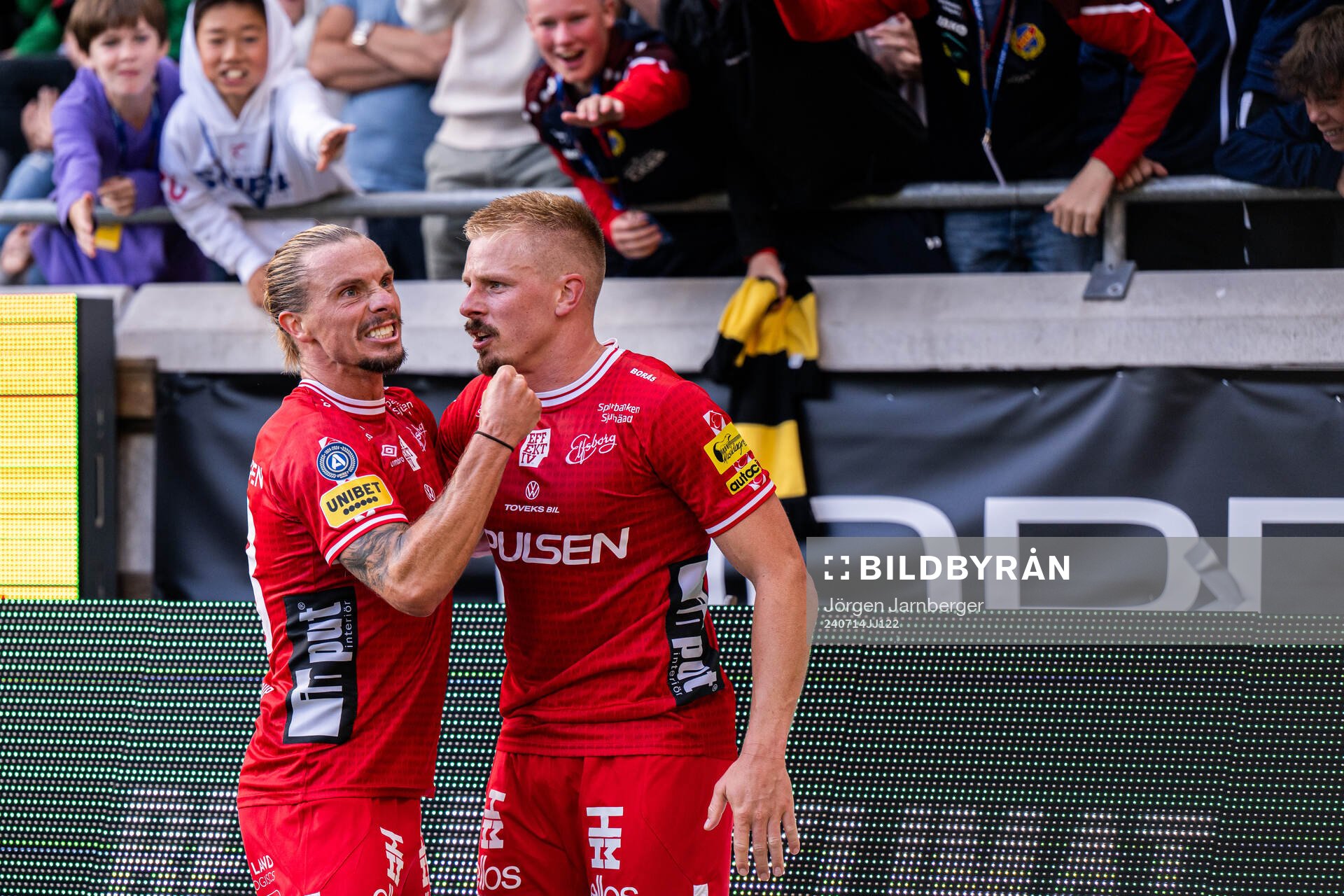 Elfsborgs Niklas Hult och Per Frick jublar