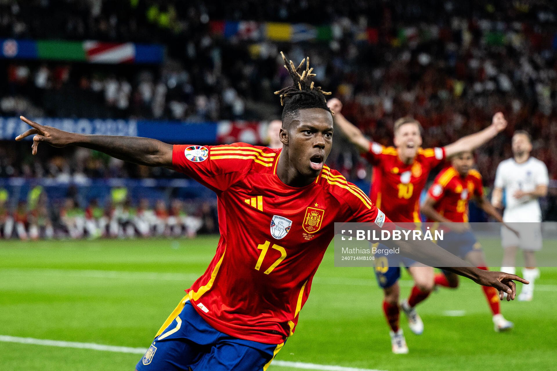 Nicholas Williams of Spain celebrates