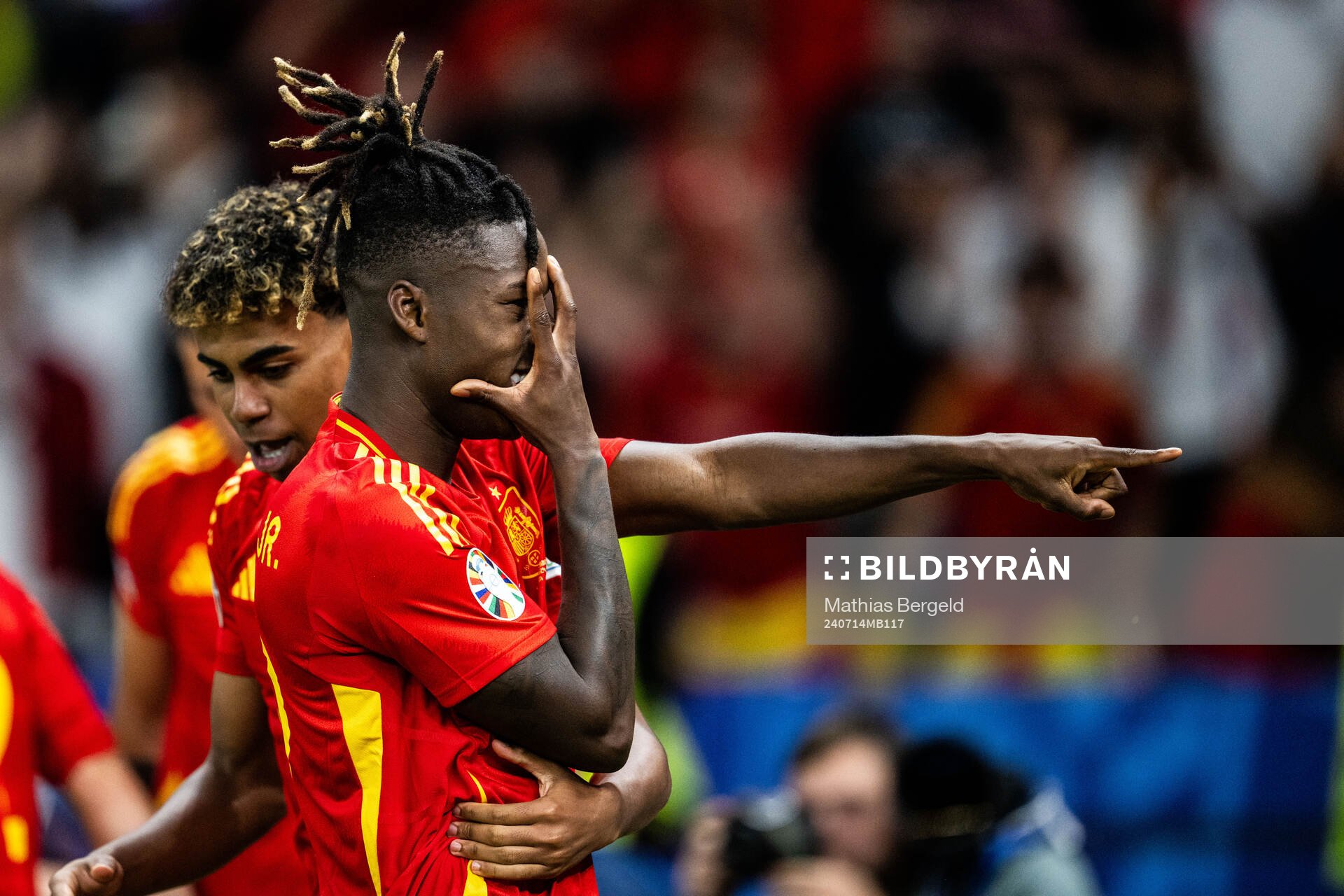 Nicholas Williams of Spain celebrates