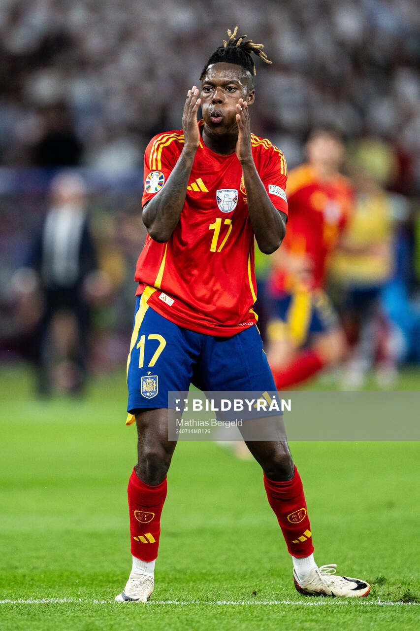 Nicholas Williams of Spain reacts