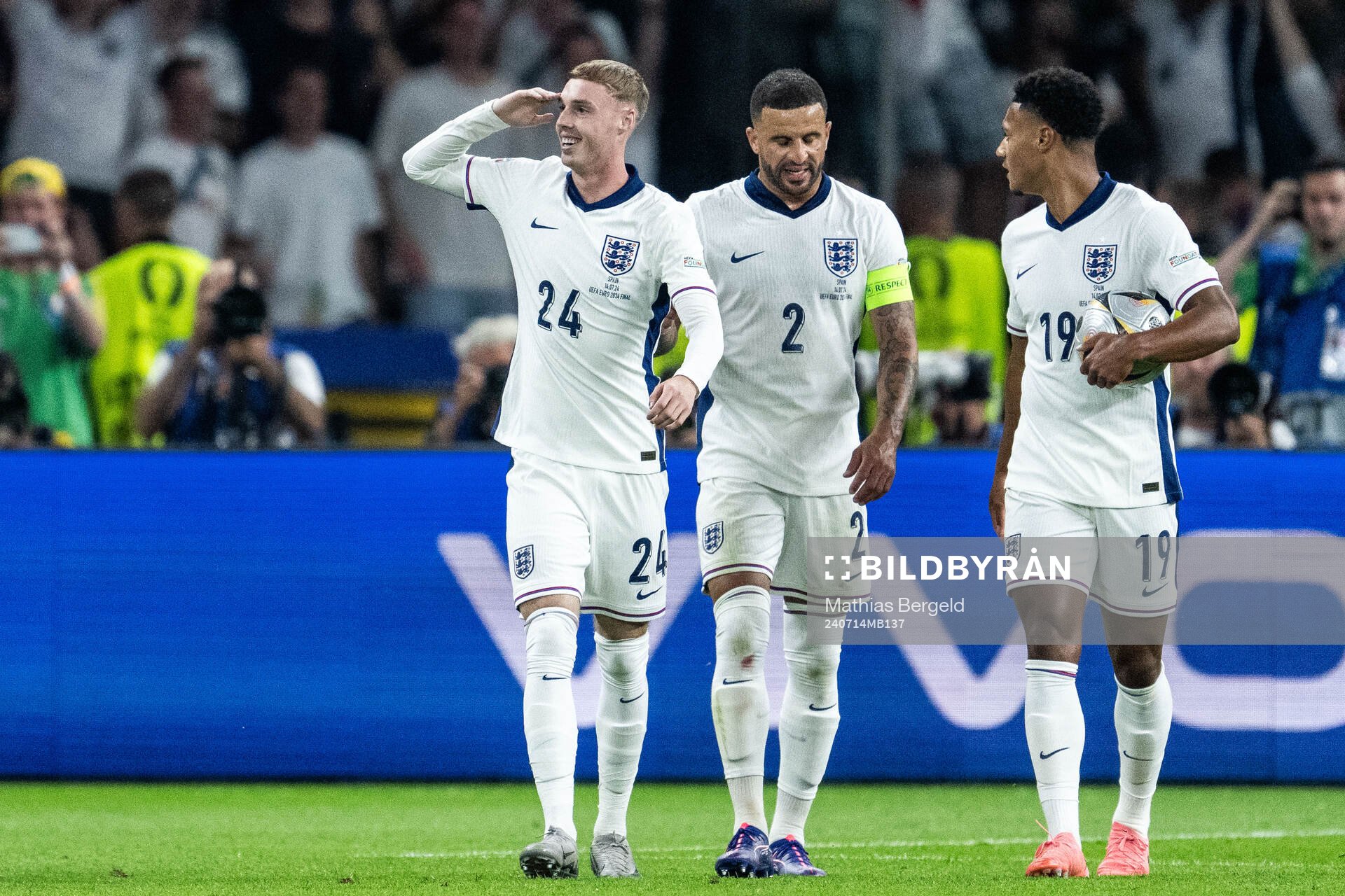 Cole Palmer of England celebrates