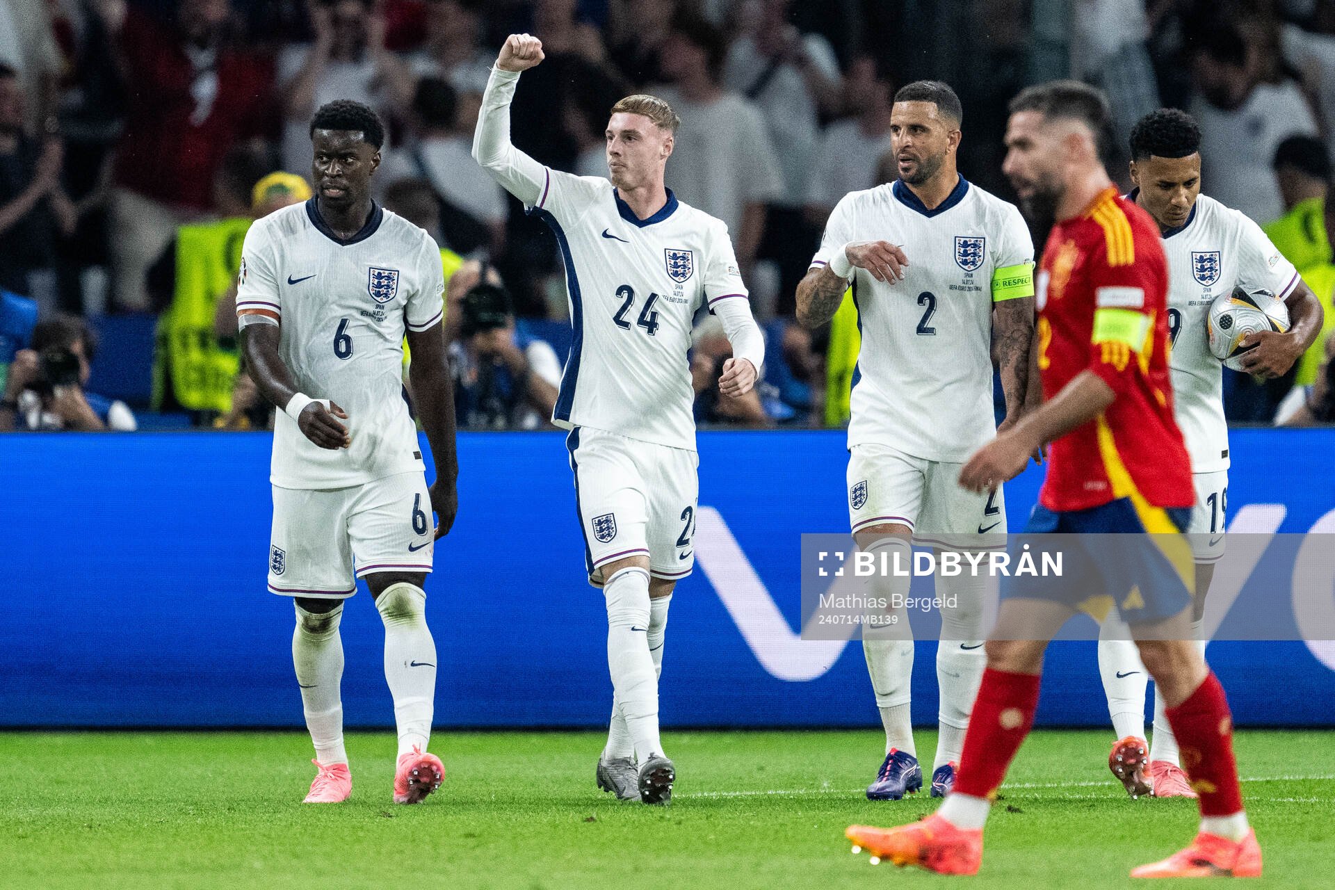 Cole Palmer of England celebrates