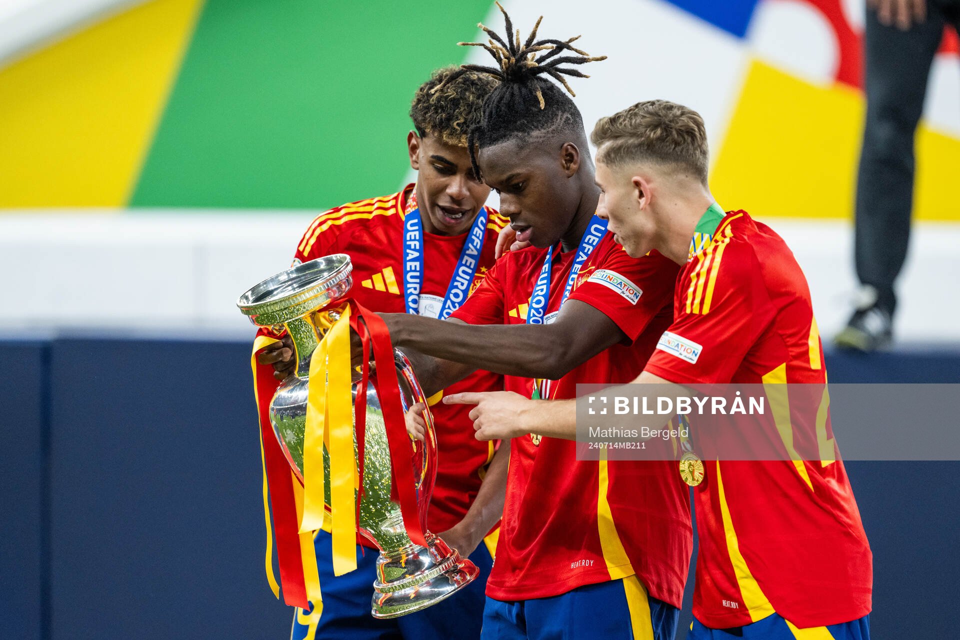 Lamine Yamal, Nicholas Williams and Fermin Lopez Marin of