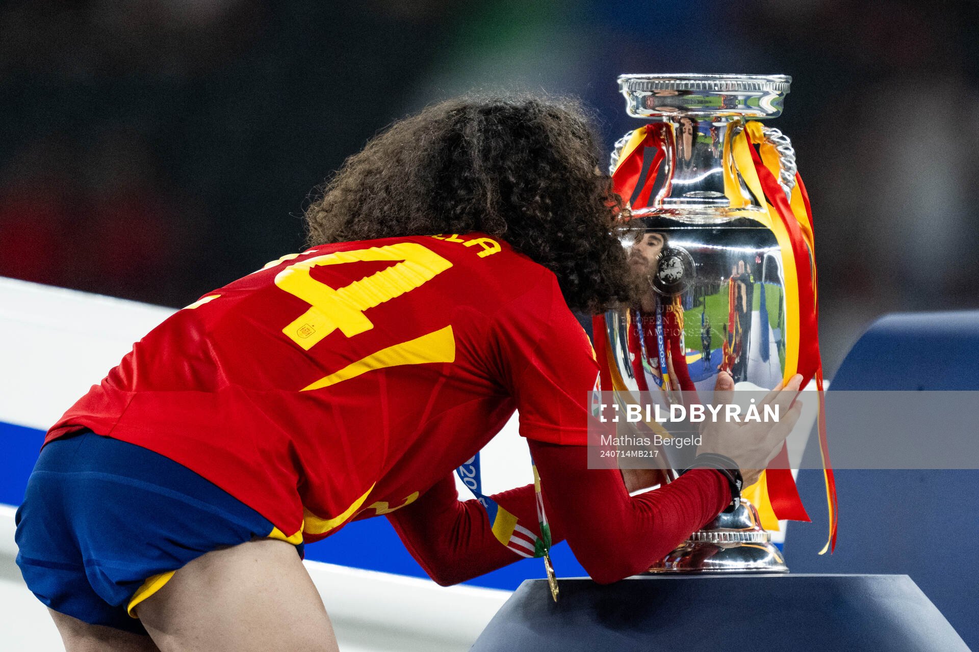 Marc Cucurella of Spain celebrates with the trophy