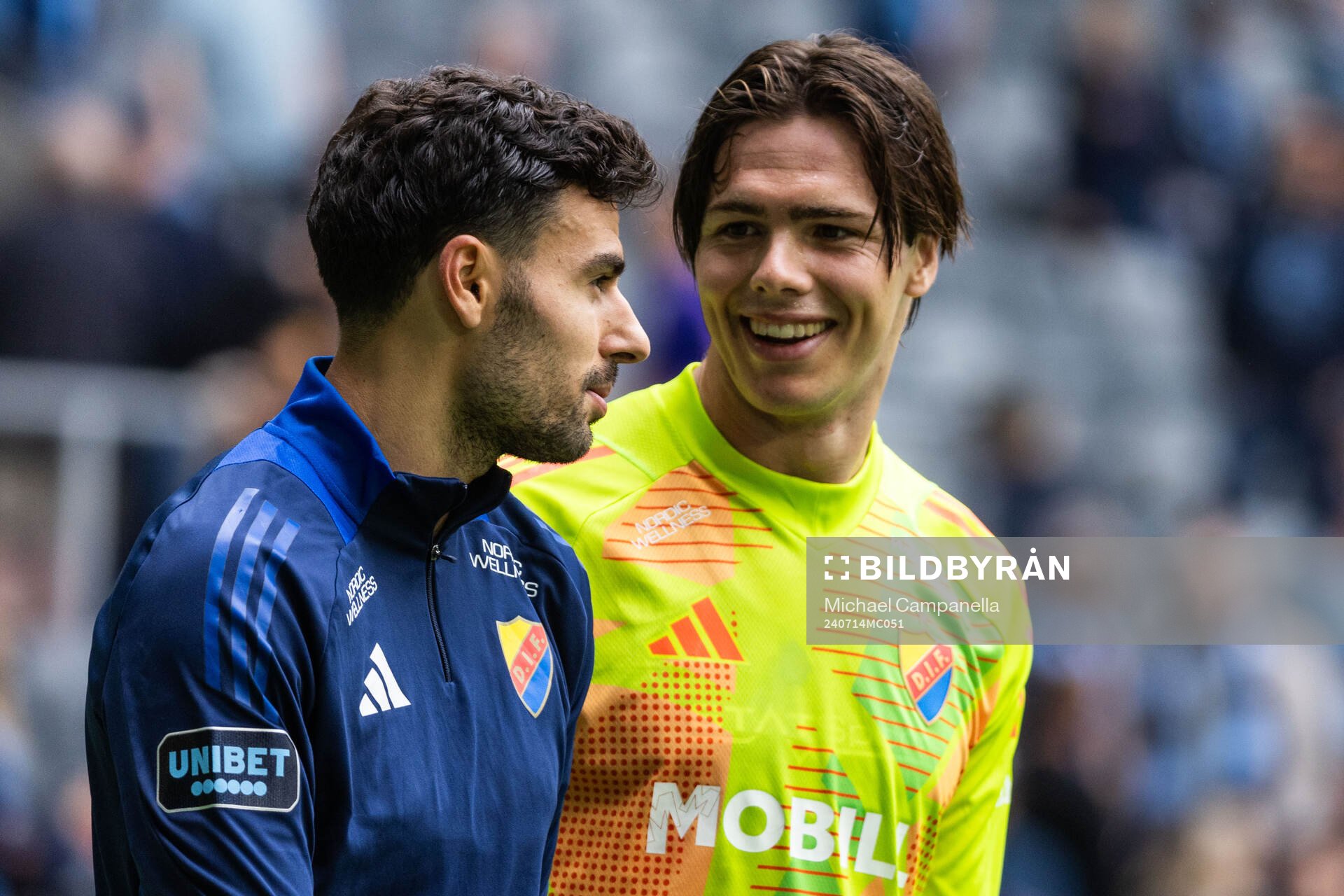 Djurgårdens Deniz Hummet och målvakt Jacob Widell