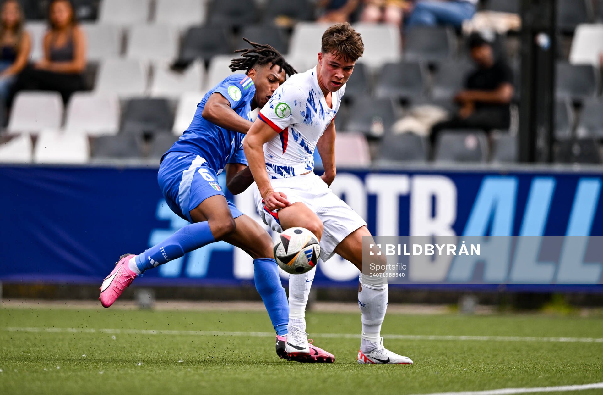 Lorenzo Anghelè of Italy in action against Filippo Mane of