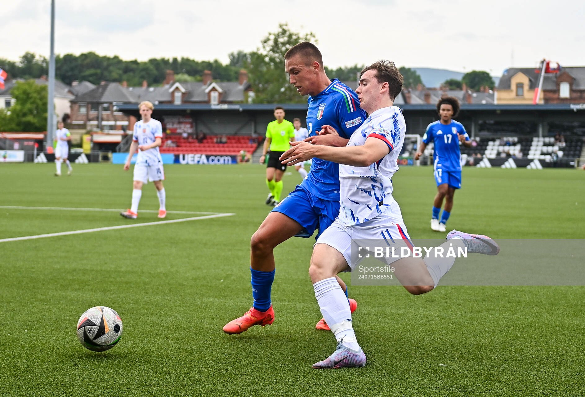 Vittorio Magni of Italy in action against Edvin Austbø of