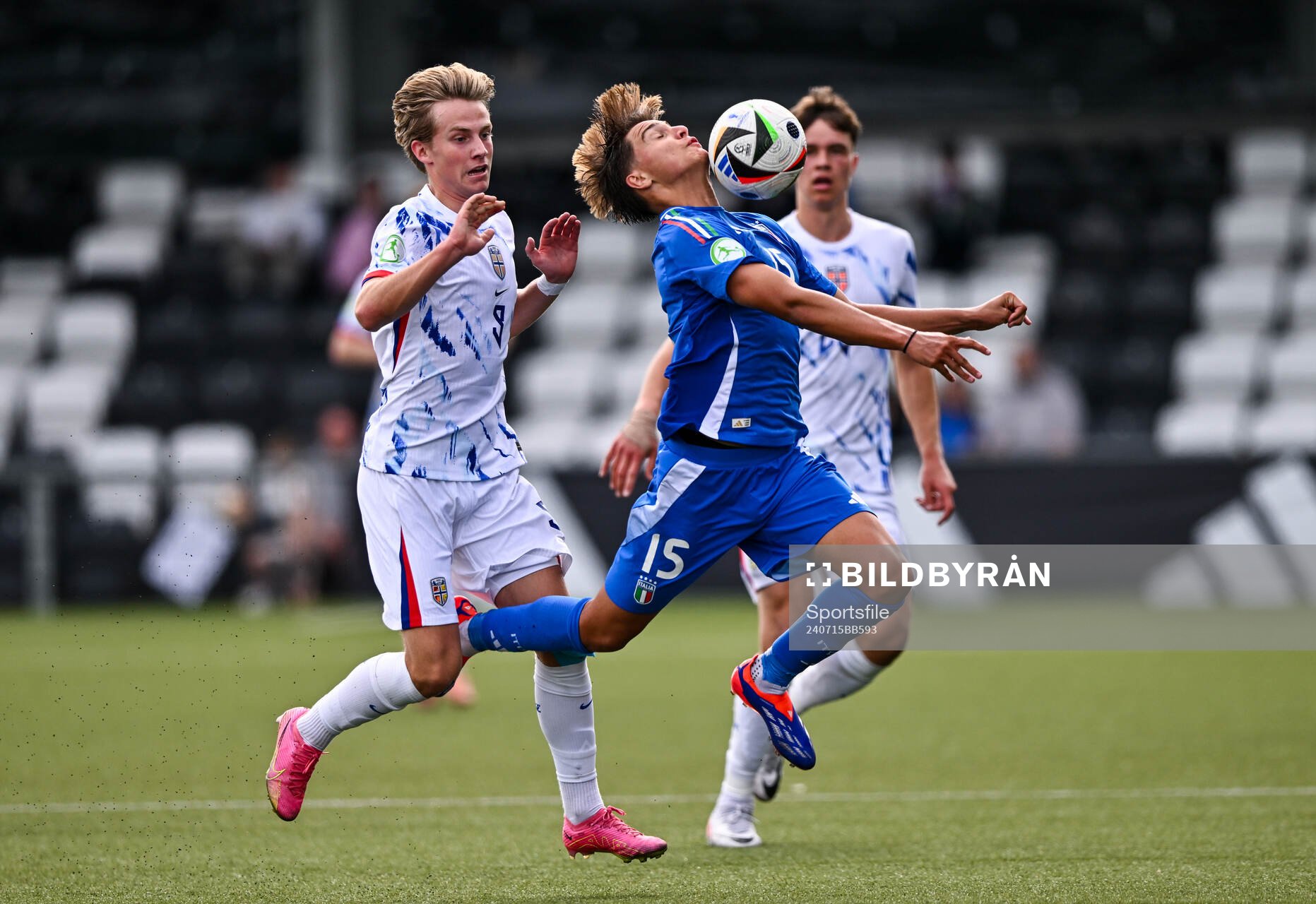 Jonas Harder of Italy in action against Benjamin Thoresen Faraas of Norway during the UEFA European Under-19 Championship group stage football match between Italy and Norway on July 15, 2024 in Belfast.