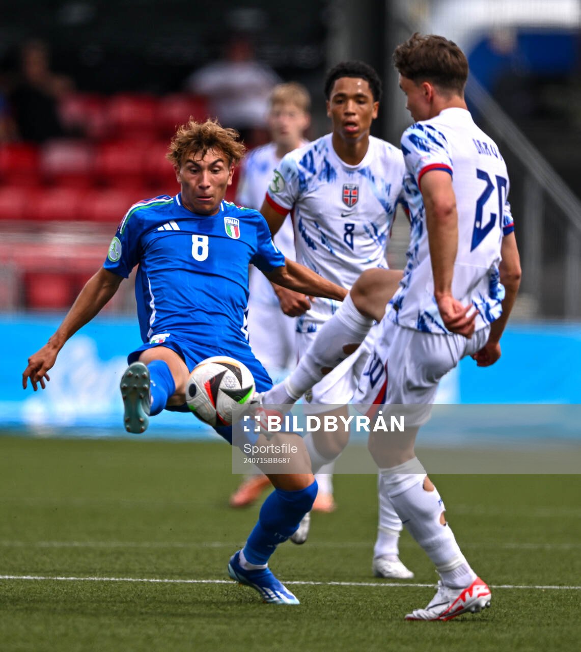Luca Di Maggio of Italy and Daniel Braut of Norway