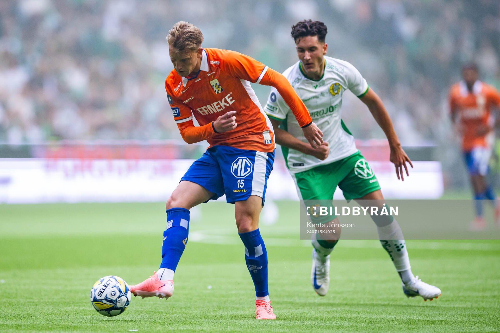 IFK Göteborgs Sebastian Hausner och Hammarbys Deniz Gul