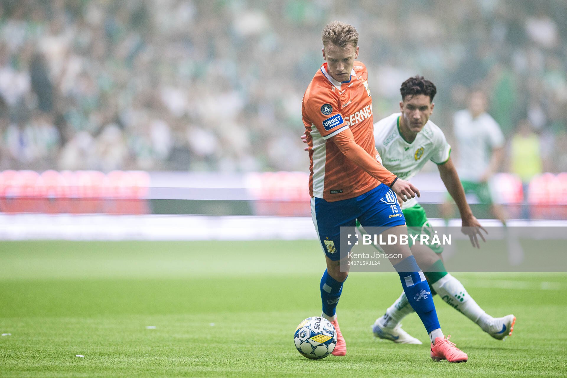 IFK Göteborgs Sebastian Hausner och Hammarbys Deniz Gül