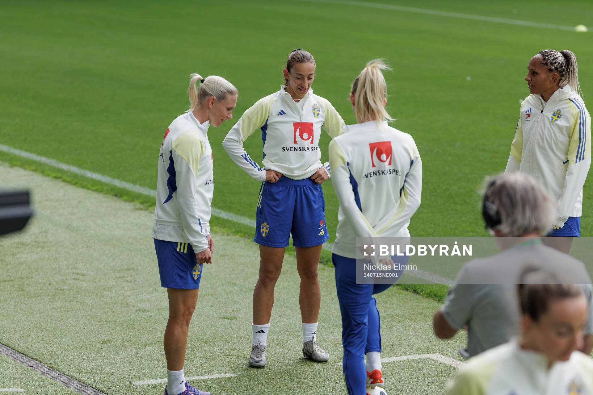 of the Swedish women's national football team at a training