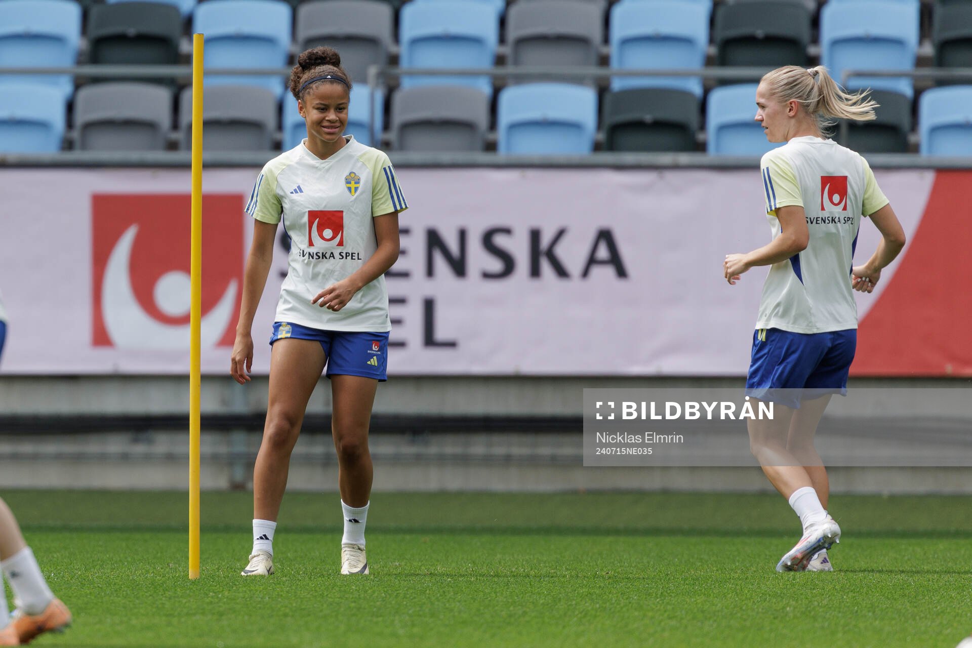 Felicia Schröder of the Swedish women's national football
