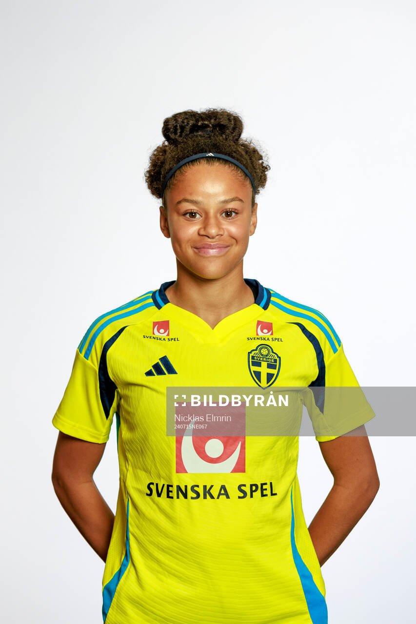Felicia Schröder of the Swedish women's national football