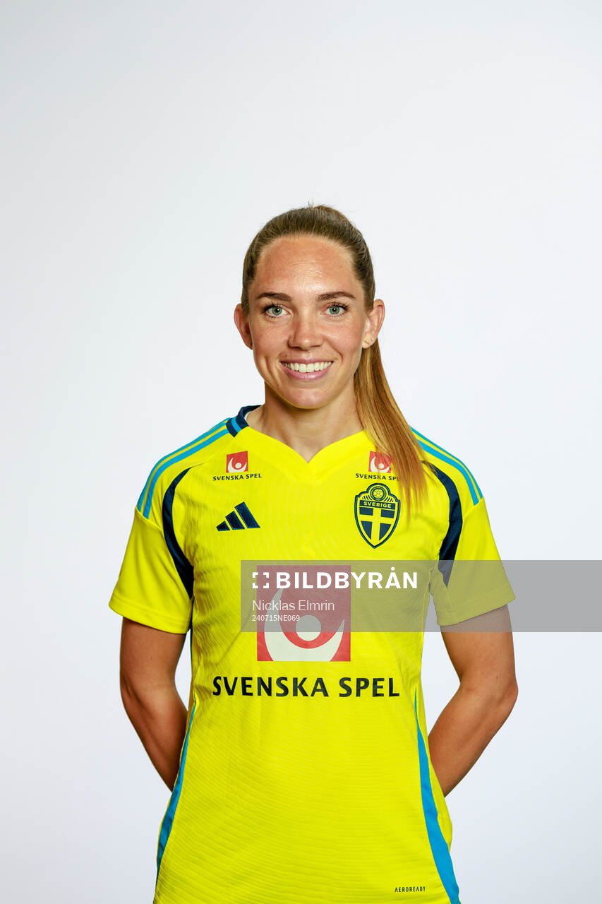 Elin Rubensson of the Swedish women's national football