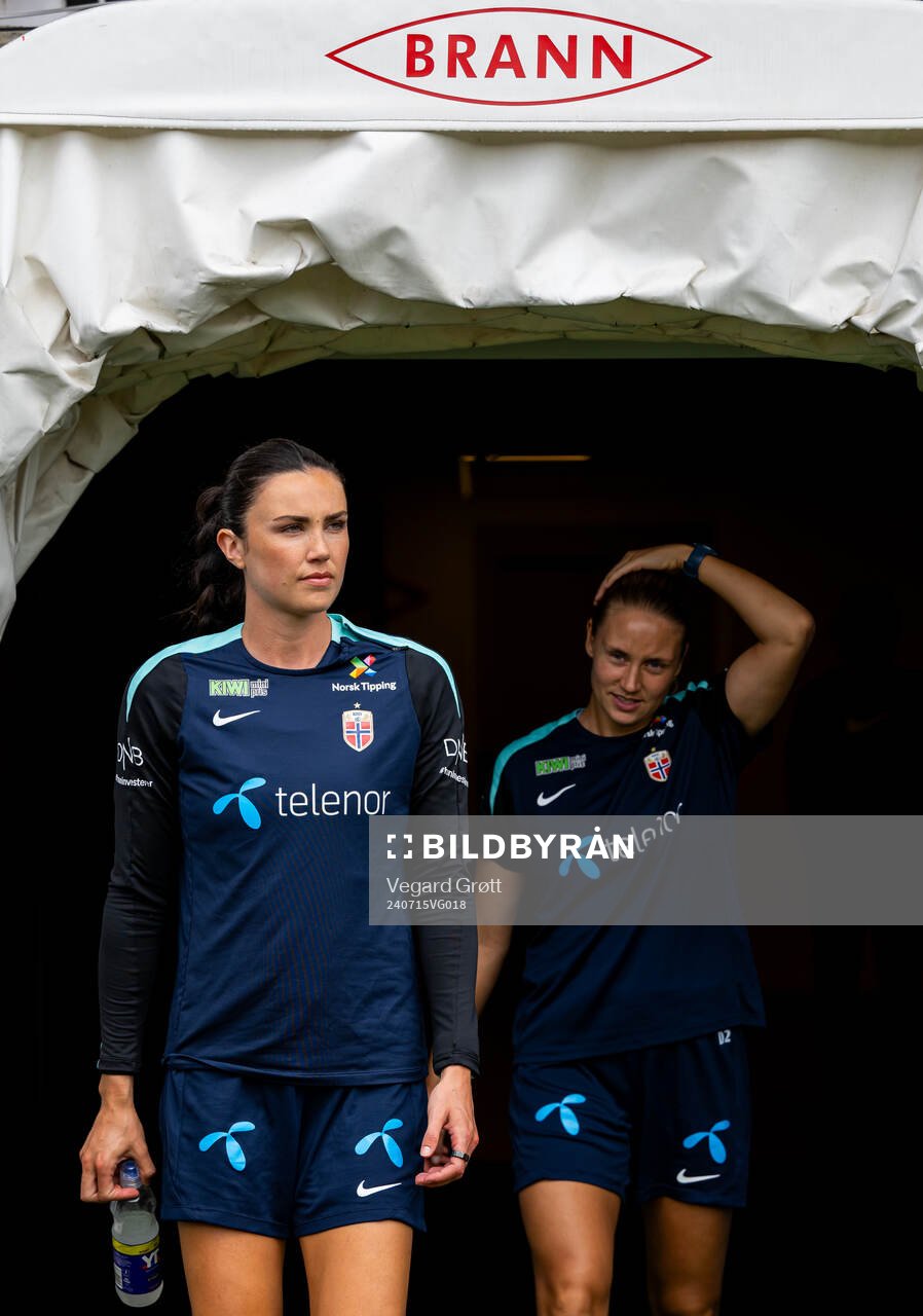 Ingrid Syrstad Engen and Lisa Fjeldstad Naalsund of the