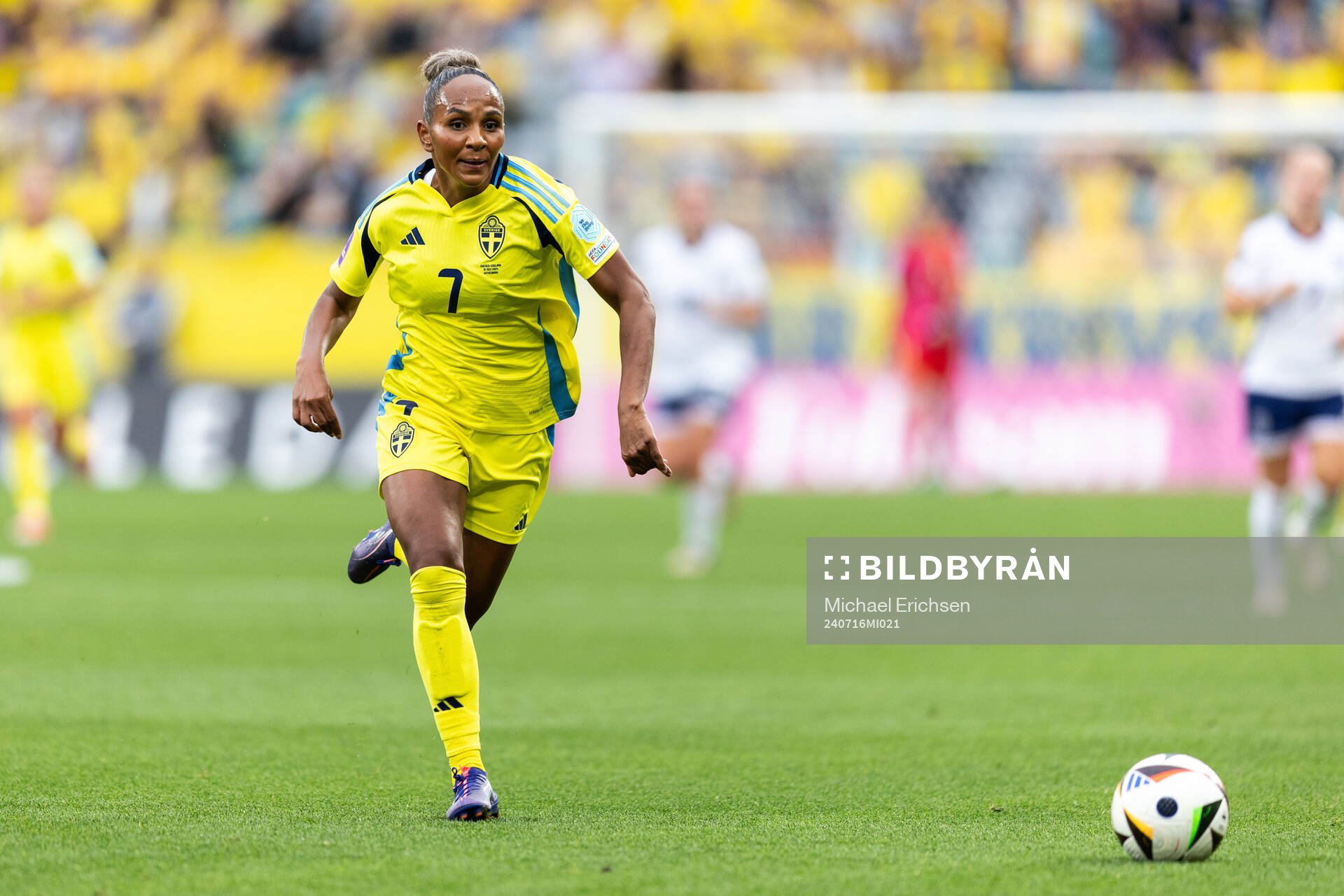 Madelen Janogy of Sweden
