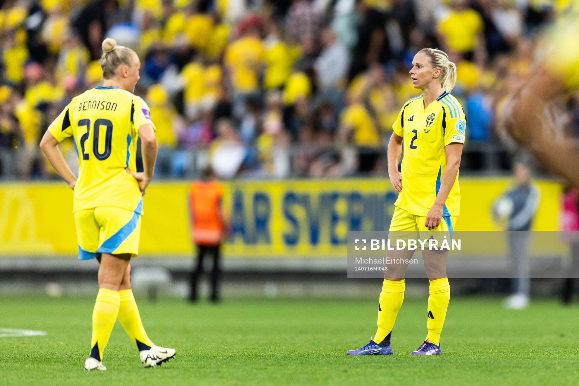 Hanna Bennison and Jonna Andersson of Sweden look dejected