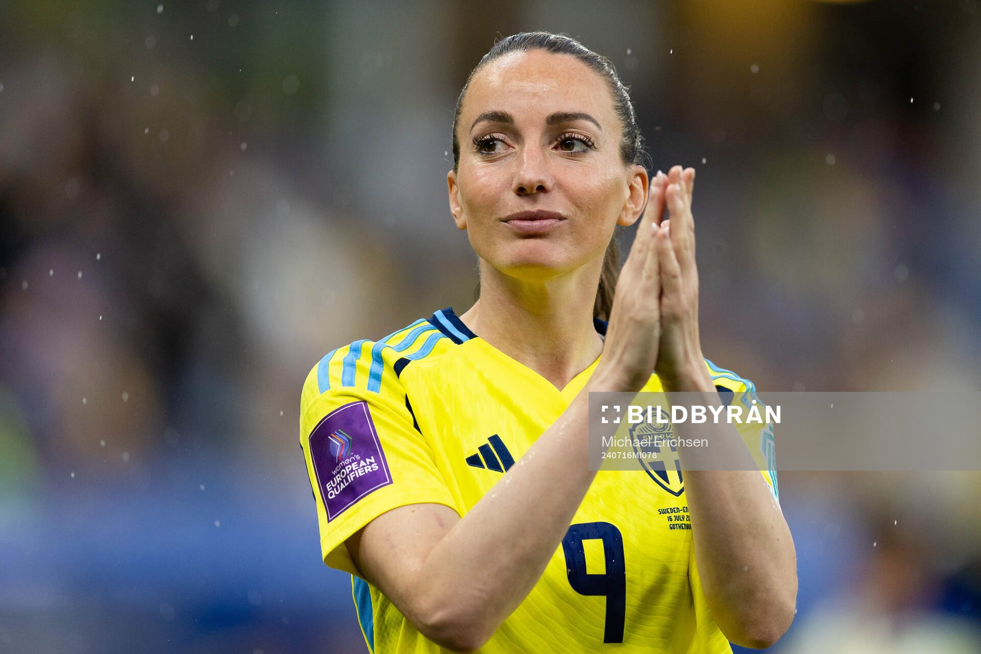 Kosovare Asllani of Sweden