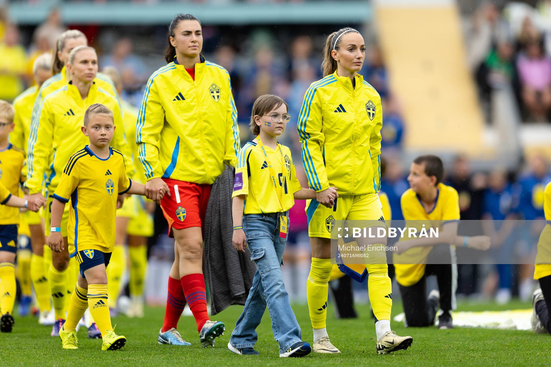 Goalkeeper Zecira Musovic and Kosovare Asllani  of Sweden