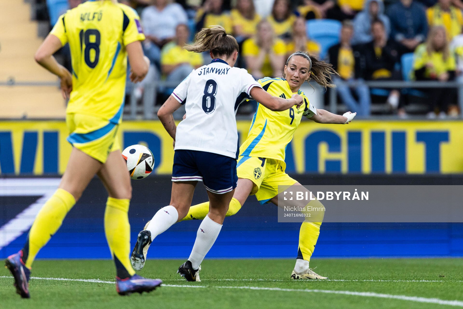 Kosovare Asllani of Sweden