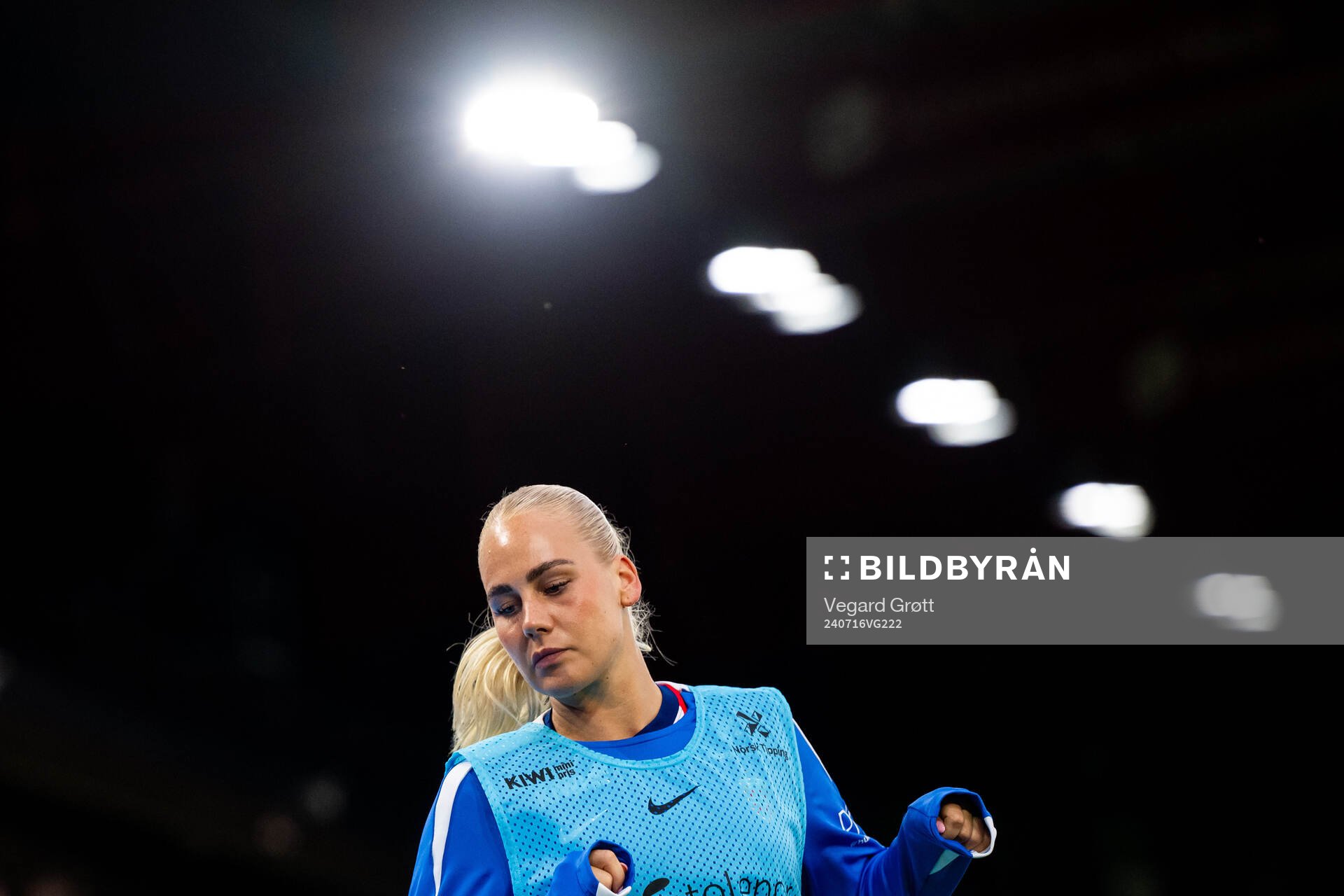 Cathinka Tandberg of Norway warms up