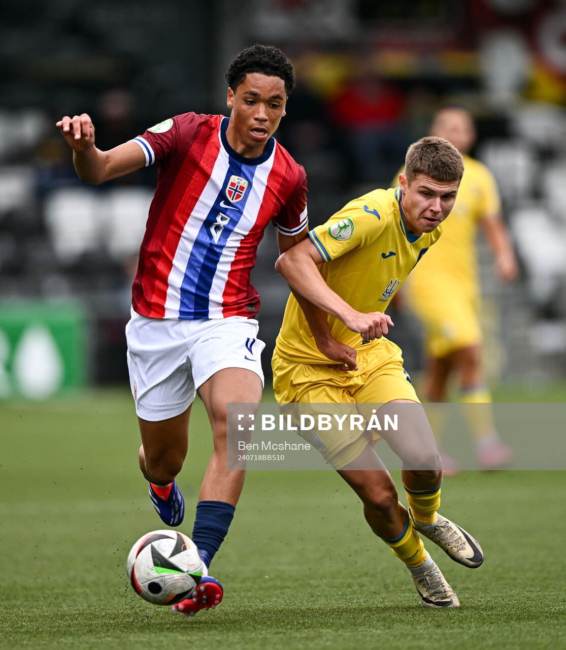 Travis Hernes of Norway in action against Daniil Vashchenko