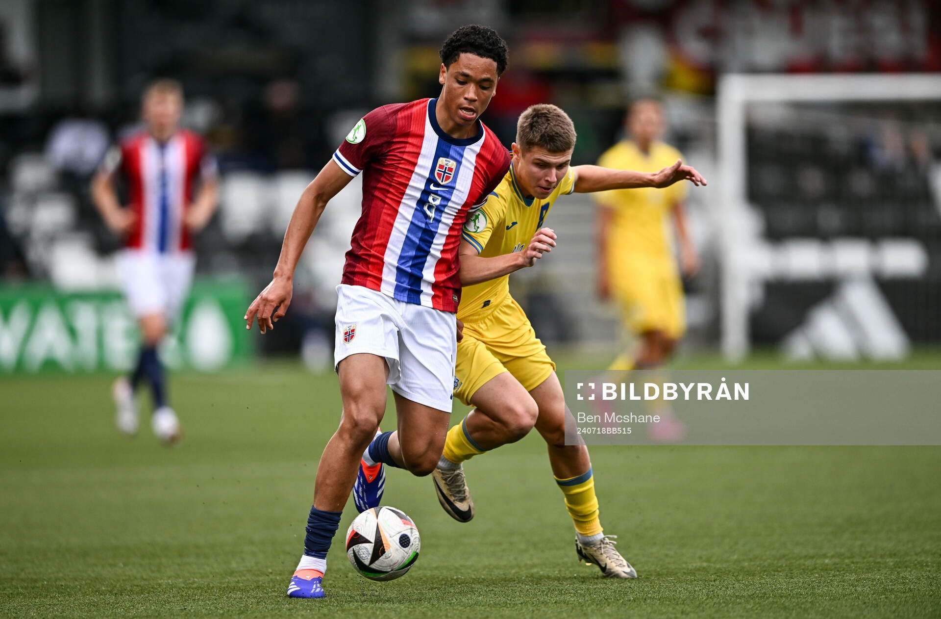 Travis Hernes of Norway in action against Daniil Vashchenko