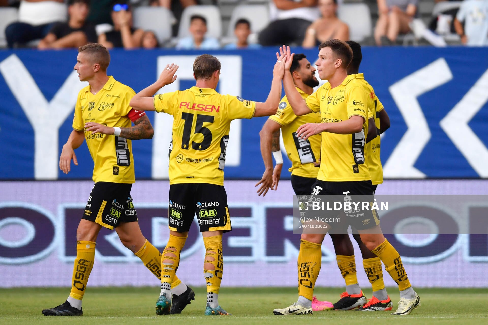 Players of Elfsborg celebrate