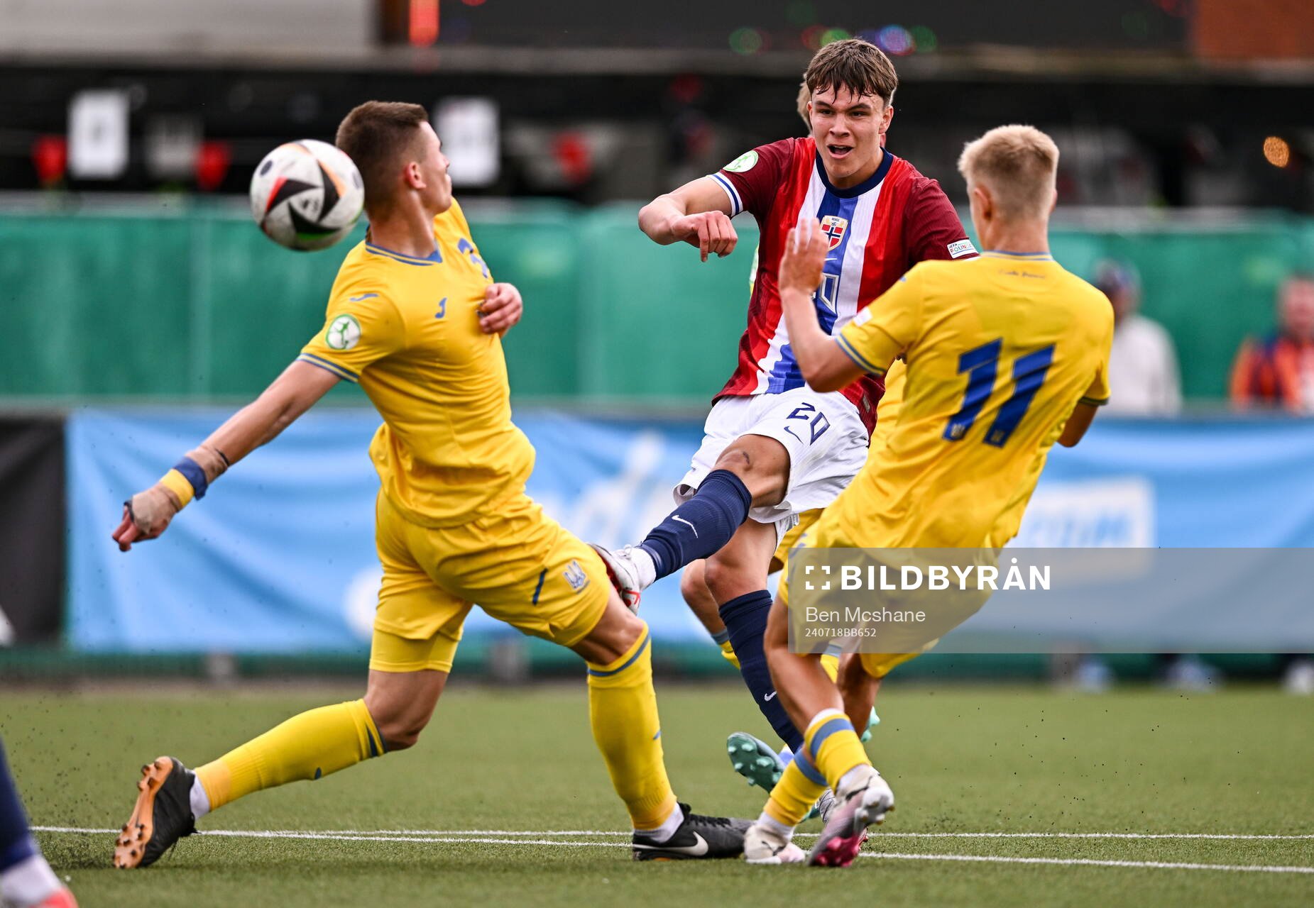 Daniel Braut of Norway has a shot
