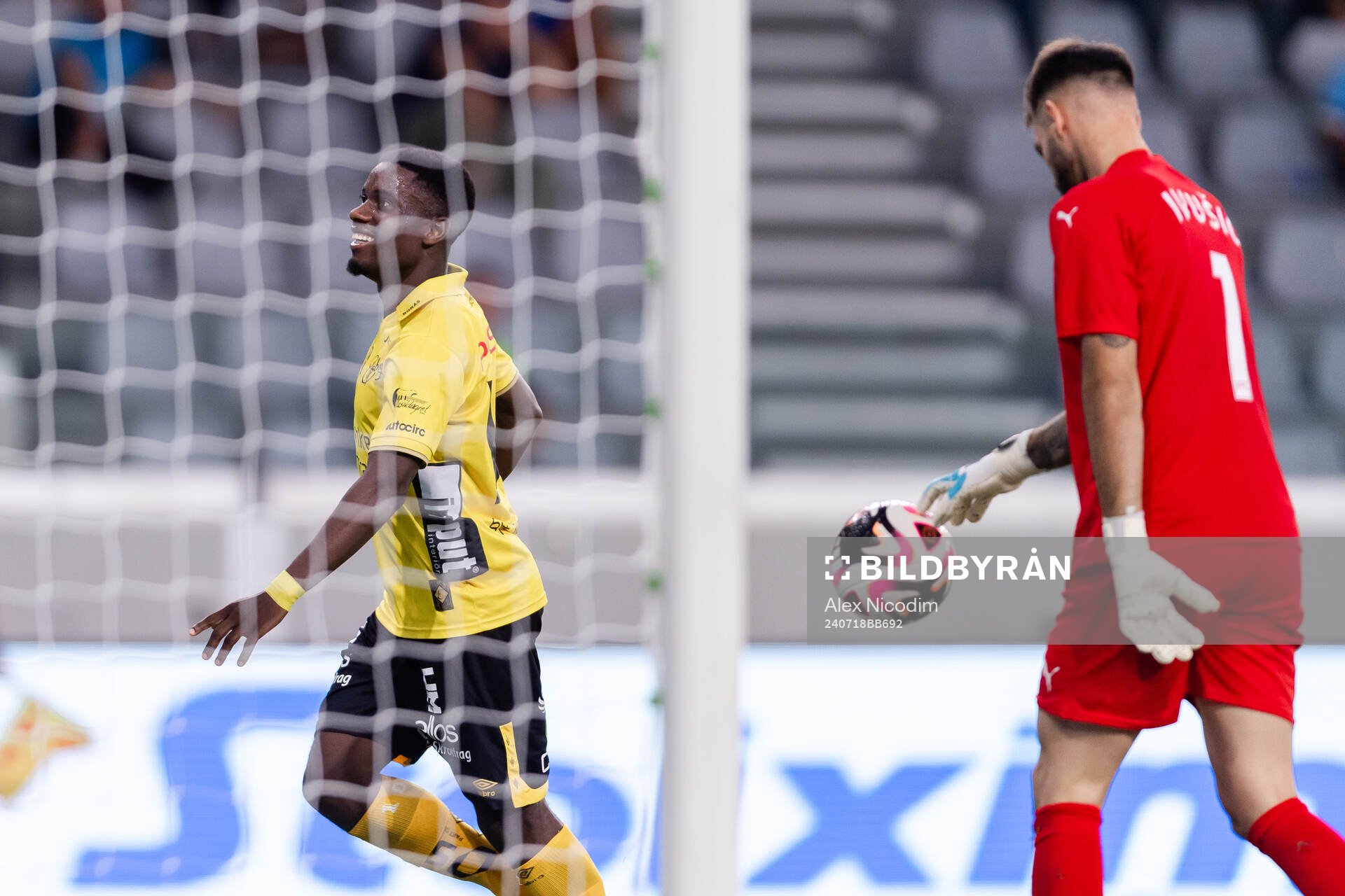 Michael Baidoo of Elfsborg celebrates