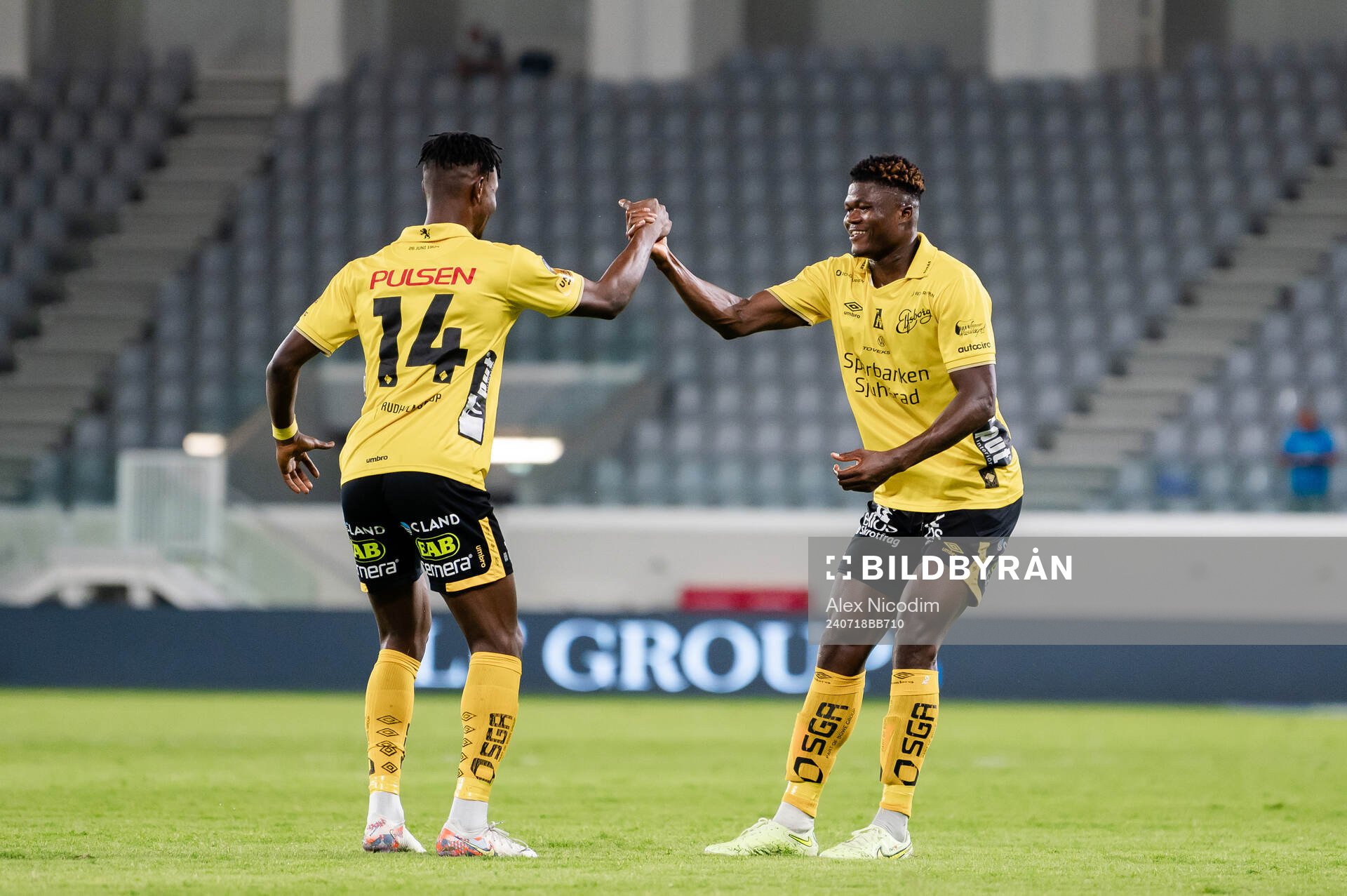 Jalal Abdullai and Terry Yegbe of Elfsborg celebrate