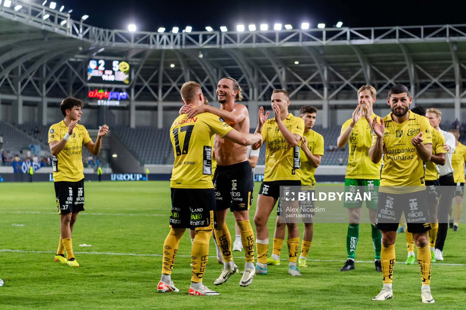 Players of Elfsborg celebrate