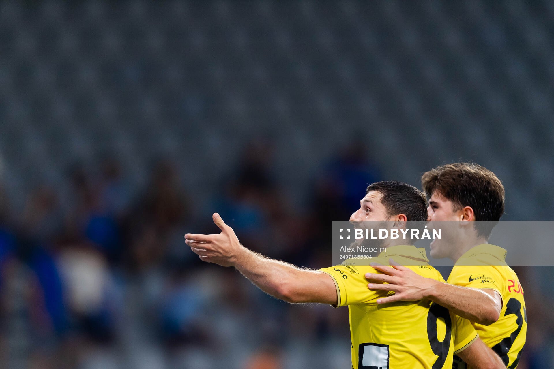 Besfort Zeneli and Arber Zeneli of Elfsborg celebrate