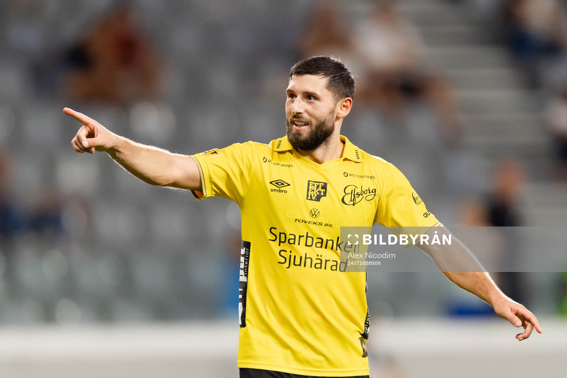 Arber Zeneli of Elfsborg celebrates
