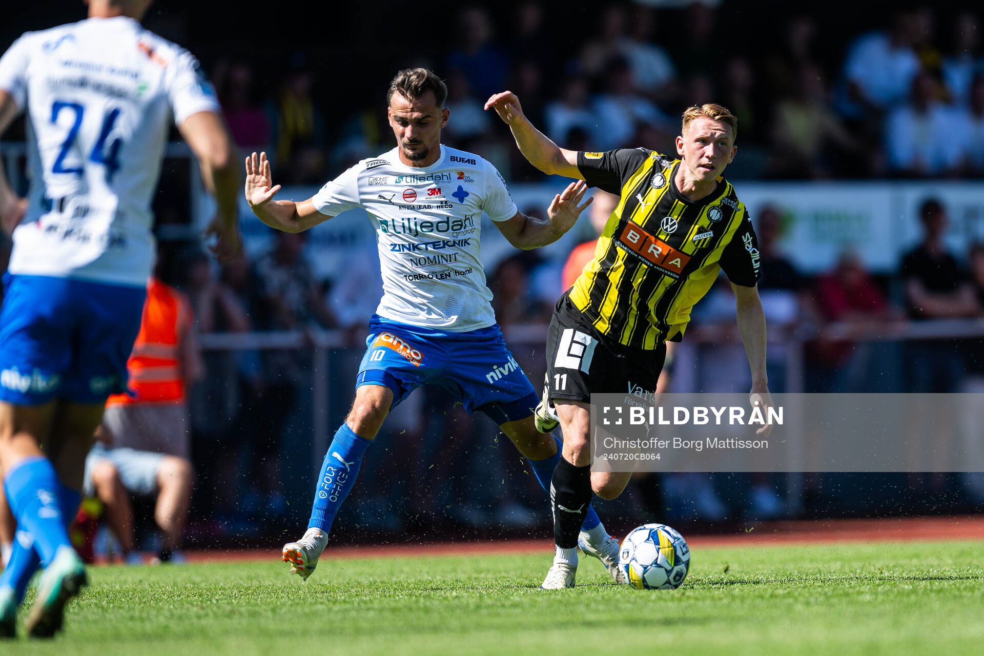 Värnamos Ajdin Zeljkovic och Häckens Julius Lindberg