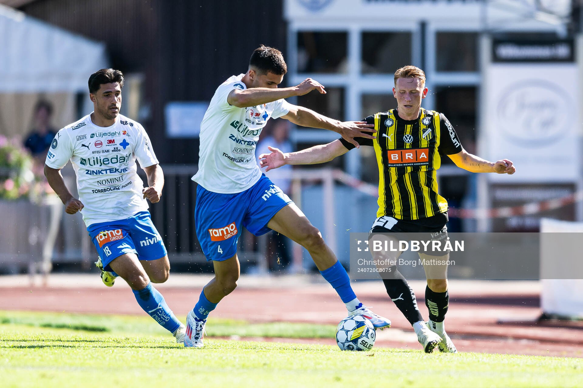 Värnamos Mohammad Alsalkhadi och Emin Hasic mot Häckens