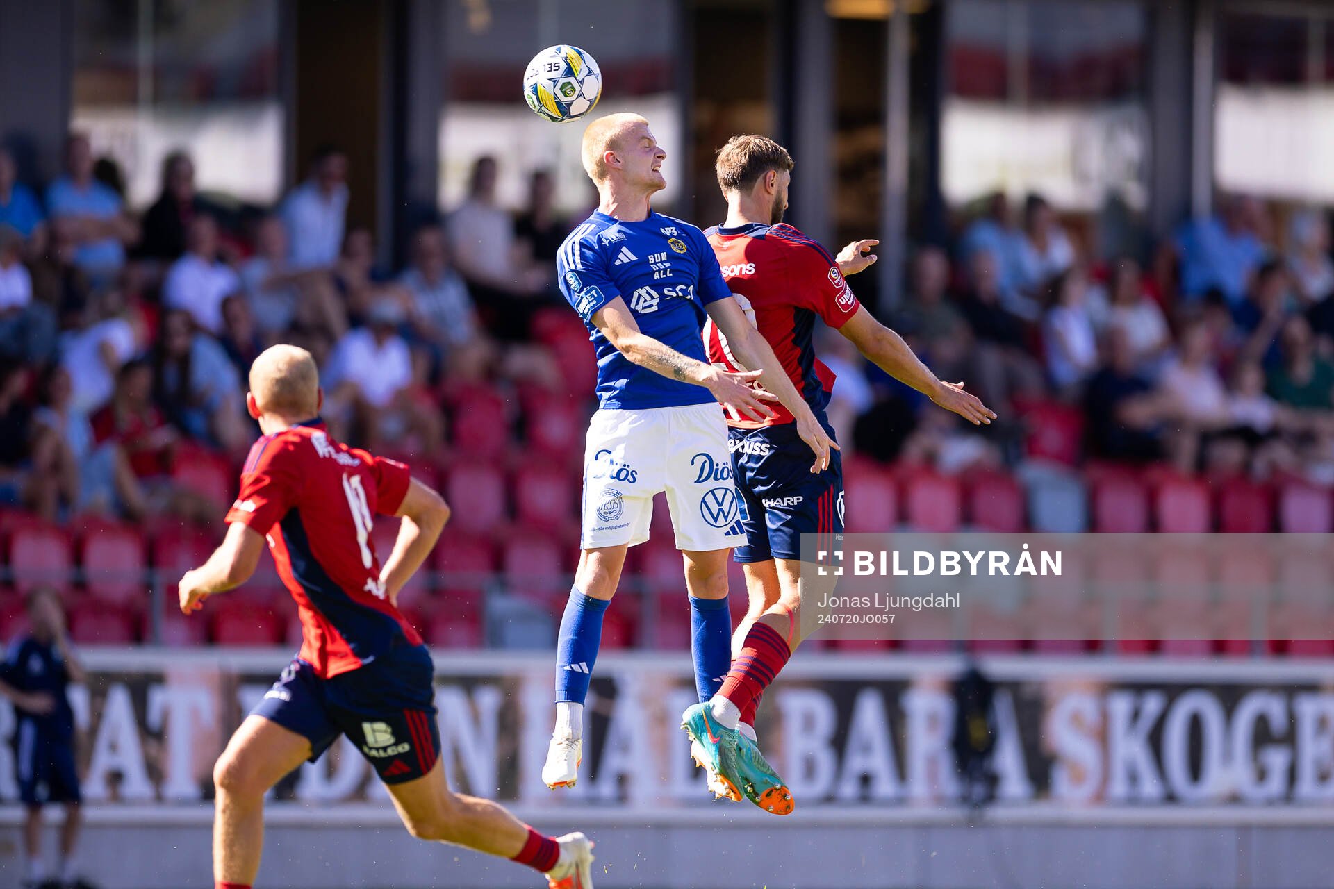 GIF Sundsvalls Lucas Forsberg och Östers Alibek Aliev