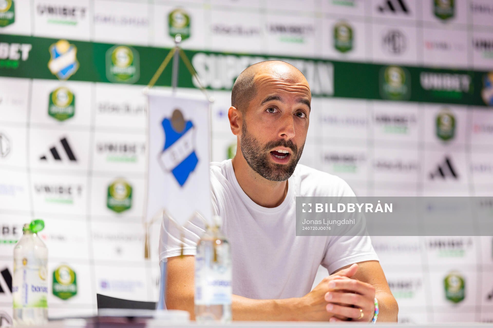 Östers tränare Martin Foyston på presskonferens efter fotbollsmatchen i Superettan mellan Öster och GIF Sundsvall den 20 juli 2024 i Växjö.