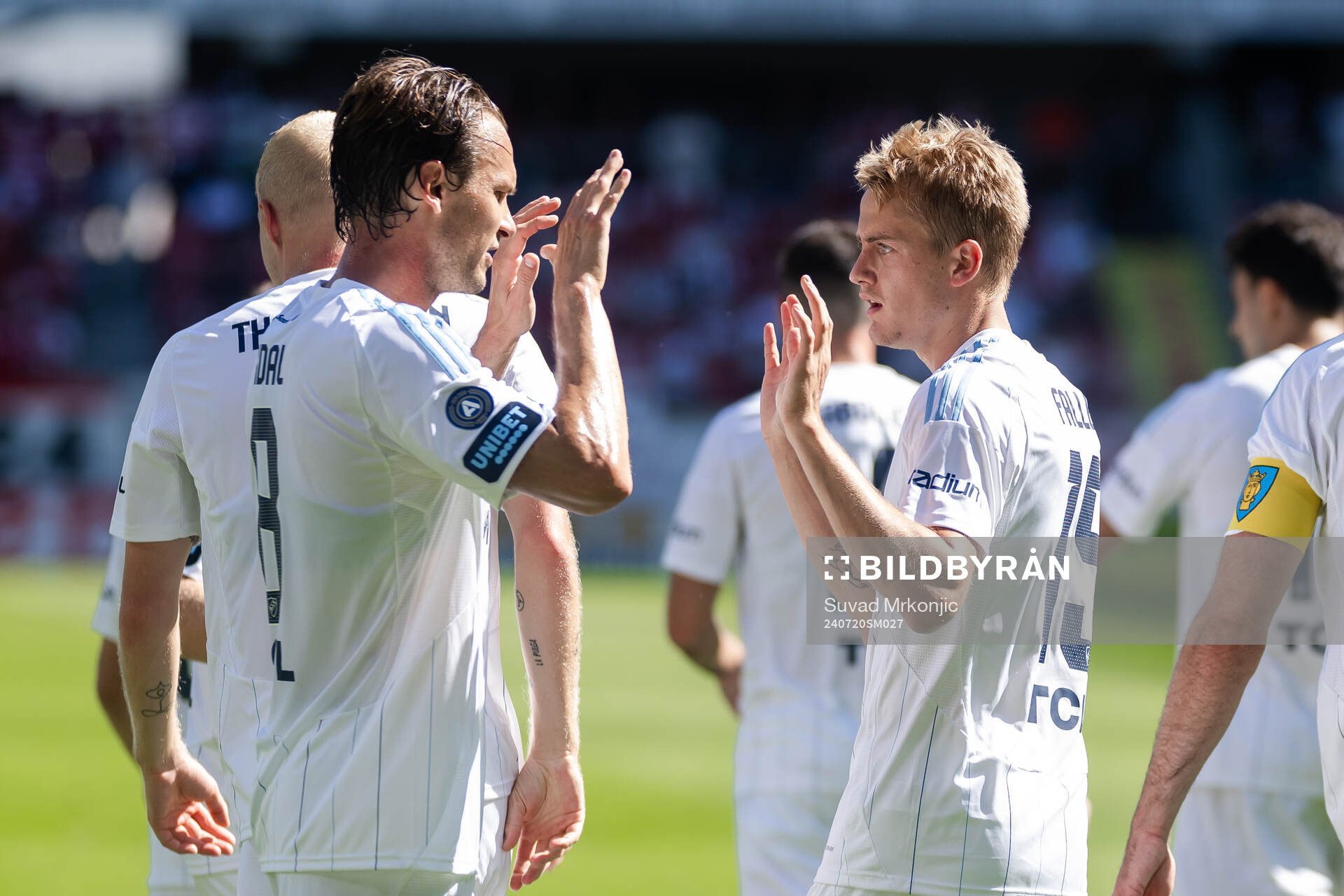 Djurgårdens Albin Ekdal och Oskar Fallenius jublar