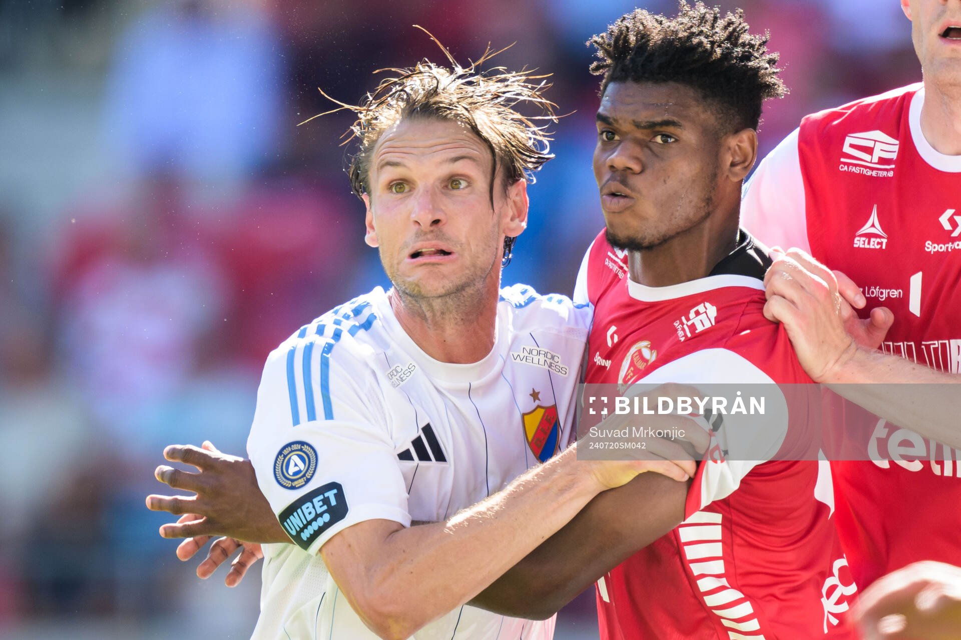 Djurgårdens Albin Ekdal och Kalmars Vince Osuji