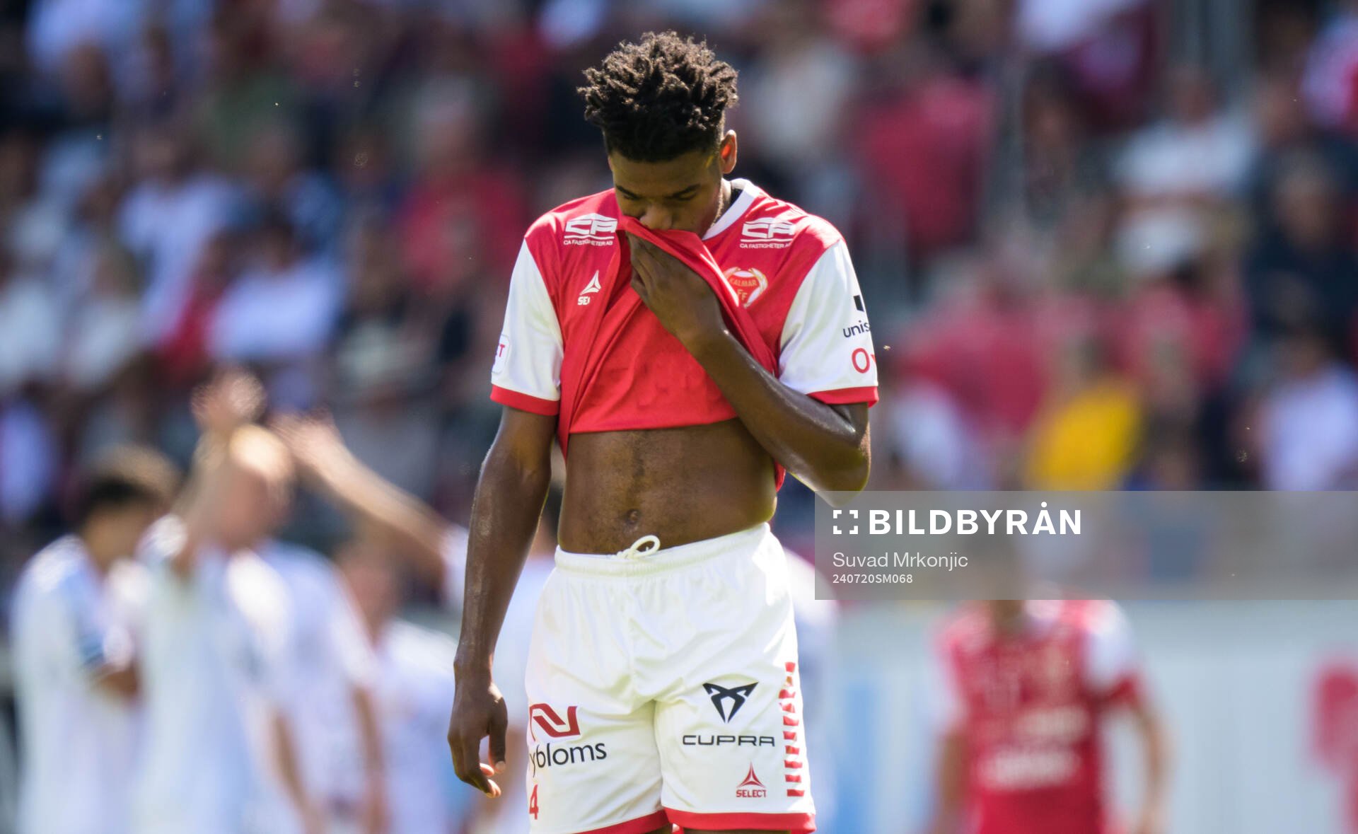 Kalmars Vince Osuji deppar