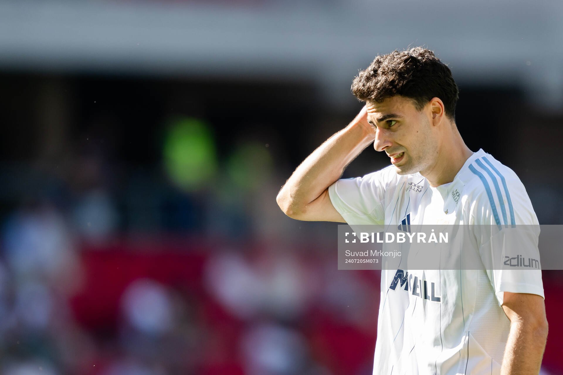 Djurgårdens Deniz Hummet  deppar