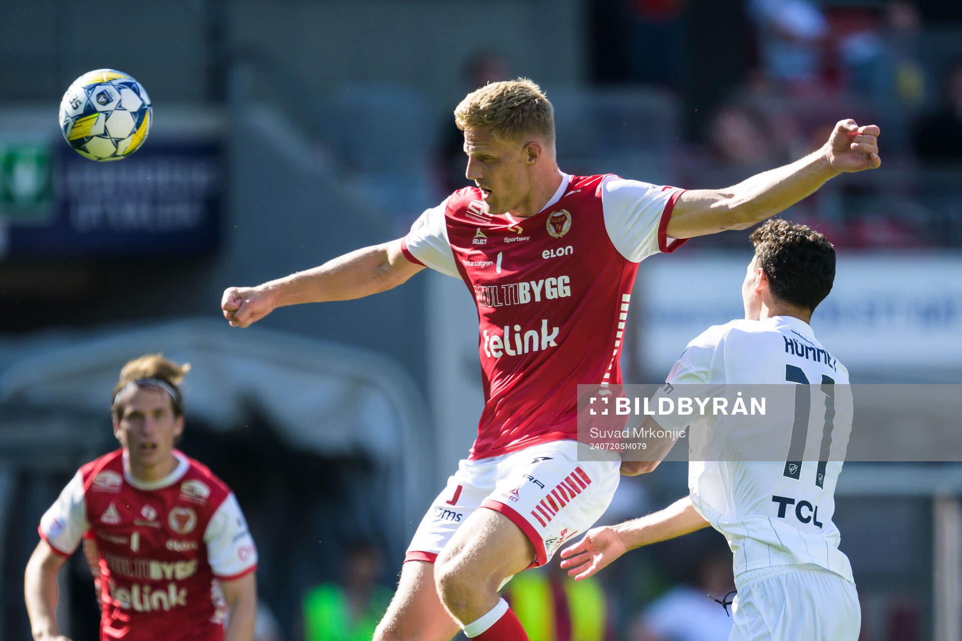 Kalmars Lars Saetra och Djurgårdens Deniz Hummet